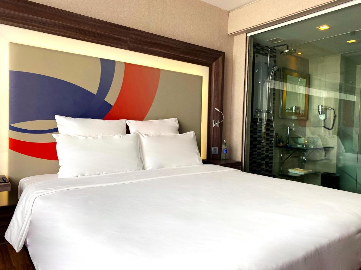 Novotel Bangkok Impact Nonthaburi Exterior foto